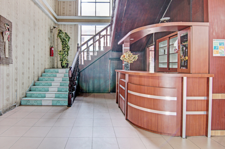 Others 5, OYO 92551 Netra Hotel, Kampar