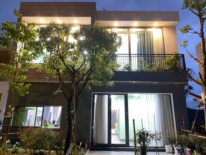 Tropical Villa 3 bedrooms Venus resort by Flamigo, Phúc Yên