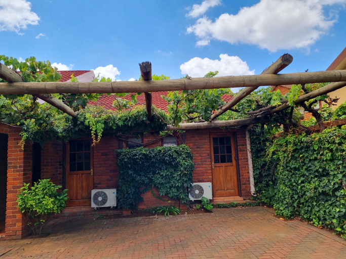 Others 5, Camelia Guest House, Mangaung