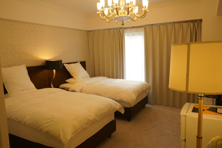 Bedroom 3, Himalaya Cloud Hotel, Suginami