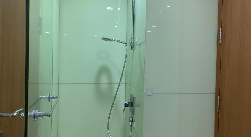 Bathroom 2, Soho Suites KLCC by Vovome, Kuala Lumpur