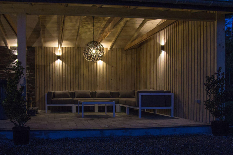 Others 5, Villa Valentina, Luxembourg