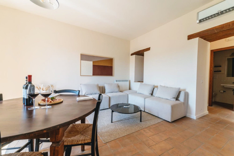 Dining Room 2