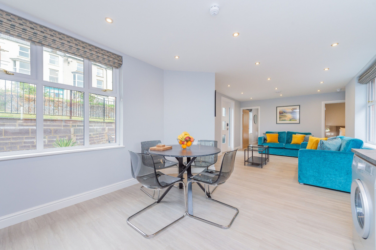 Others 4, Townhouse No.1, Ceredigion