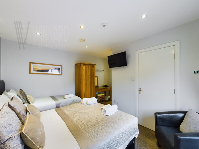 Others 3, Sandbanks Suite, Blackpool