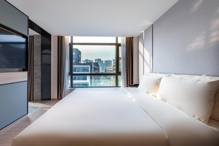 Bedroom 2, Atour Hotel Shenzhen Baoan Xixiang, Shenzhen