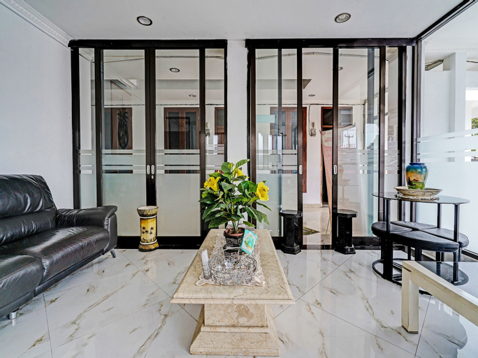 Public Area 2, OYO 92252 Wisma Rina Rini Cibiru Managed By Hss Group, Bandung