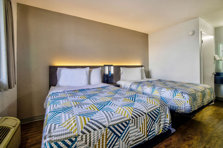 Bedroom 14