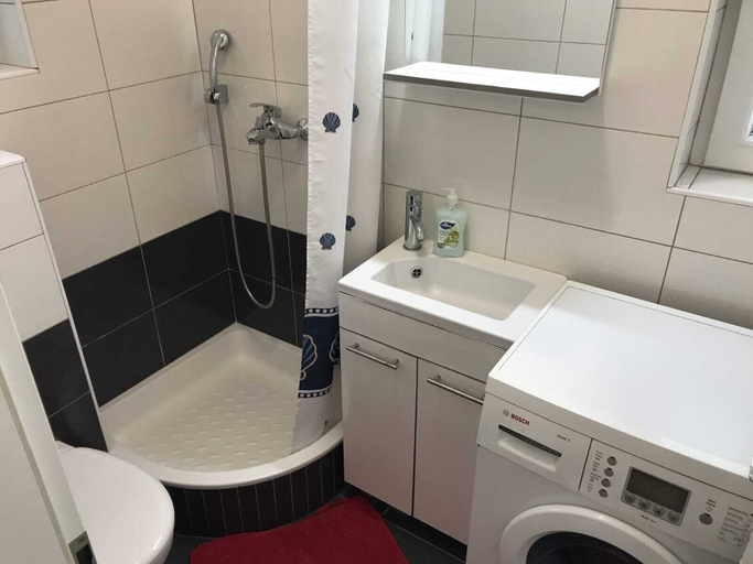 Bathroom 3, One bedroom apartment, Split