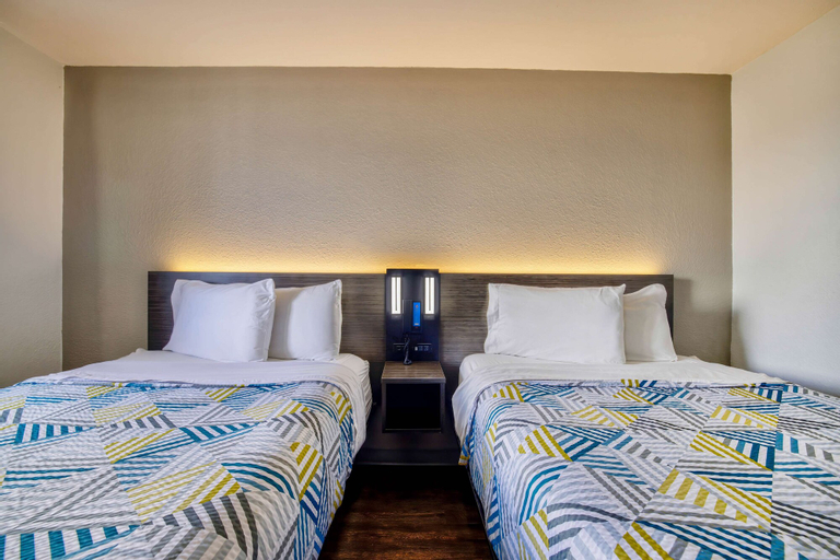 Bedroom 12