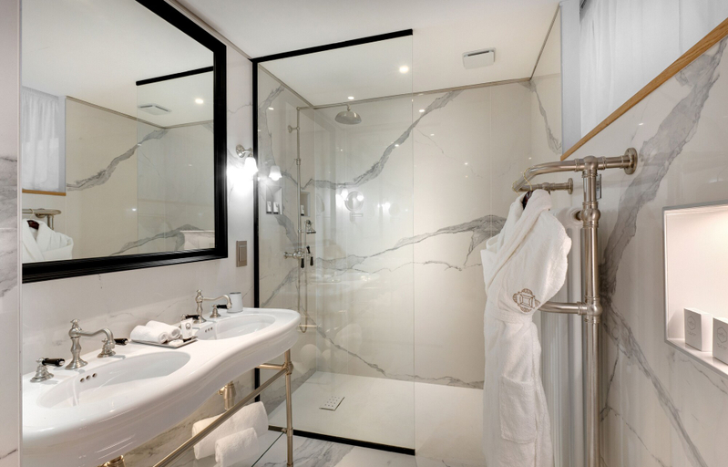 Bathroom 4, Hôtel Richer De Belleval - Relais & Châteaux, Hérault