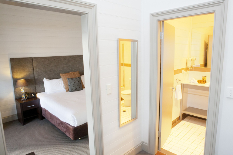 Bedroom 22