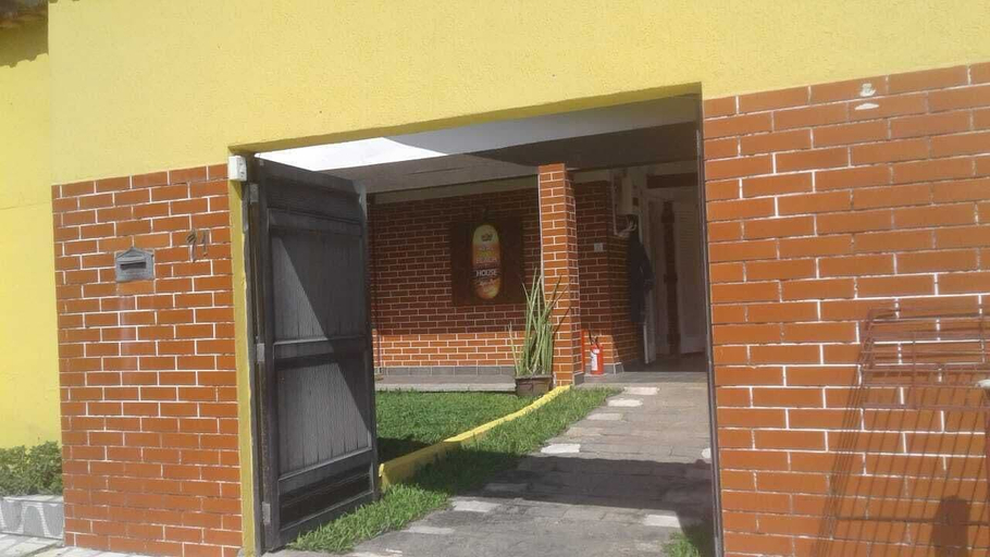 Exterior & Views, Pousada Real Beach house, Praia Grande