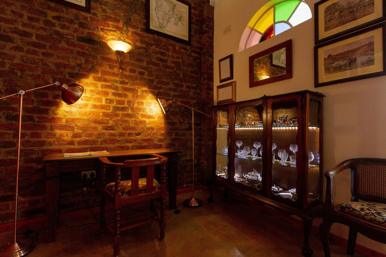 Food & Drinks 4, The Courtney Lodge, Hwange