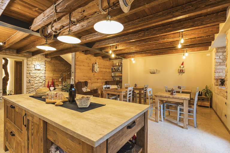 Food & Drinks 5, Malga Laben, Verona