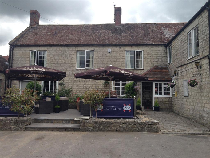 Others 5, Mildmay Arms, Somerset