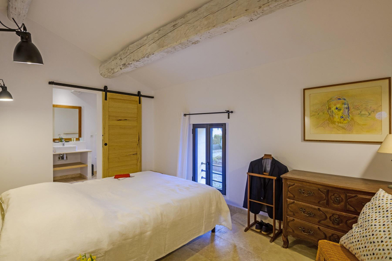 Bedroom 2, La Petite Maussanaise, Bouches-du-Rhône