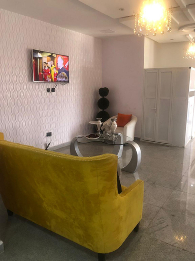 Others 5, Sinclair Hotel, IlorinWe