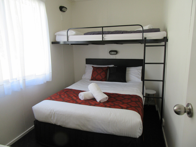 Bedroom 9