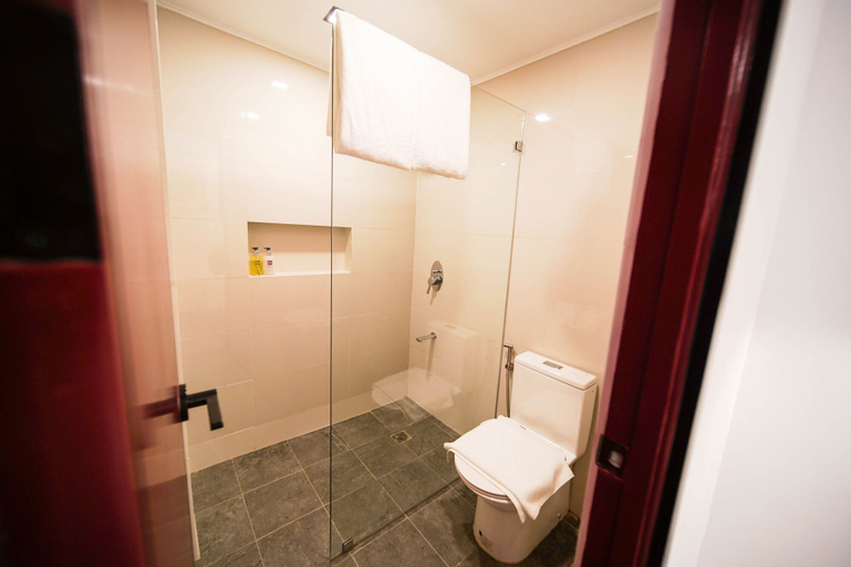 Bathroom 3
