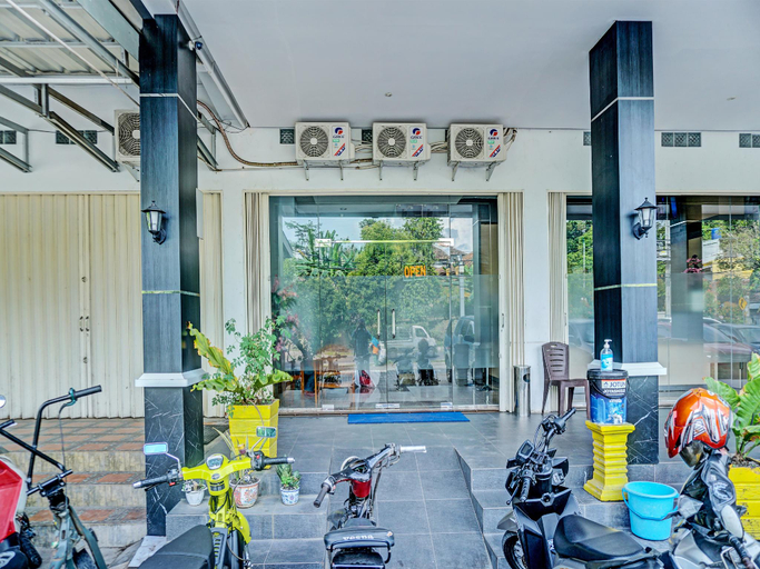 Others 2, OYO 92152 Hotel The Wong, Ogan Komering Ulu