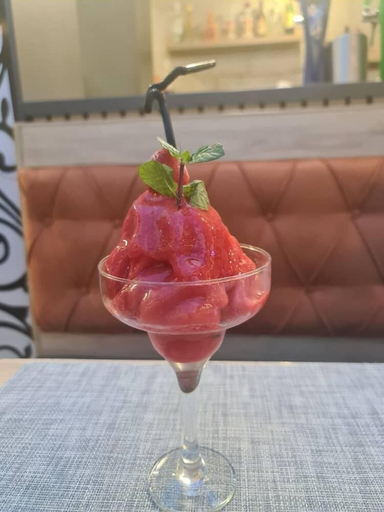 Food & Drinks 5, Dixsur Hotels, AbujaMun
