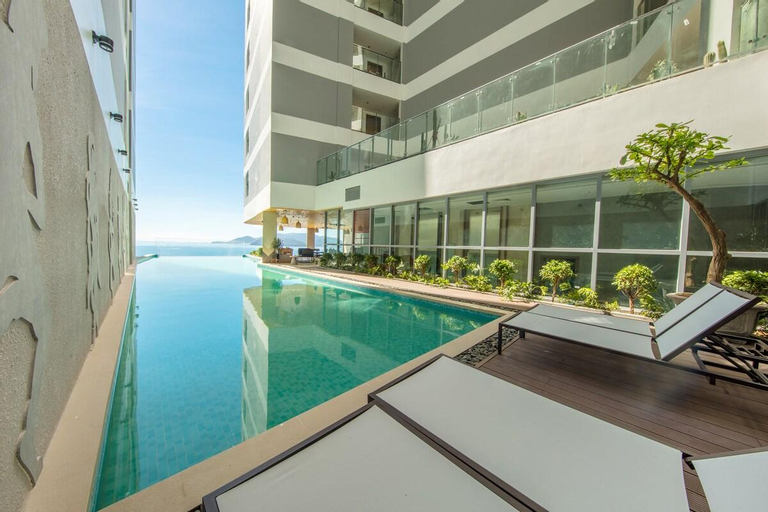 Ocean view Twin suite by the beach, Nha Trang