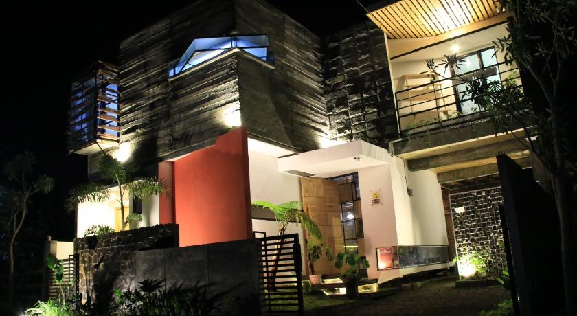 Happy House BnB Bromo backpacker, Probolinggo