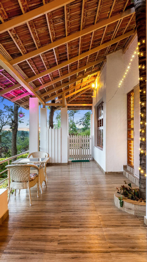 Others 5, Private Villa with Heated Jacuzzi - Priderock, Krishnagiri