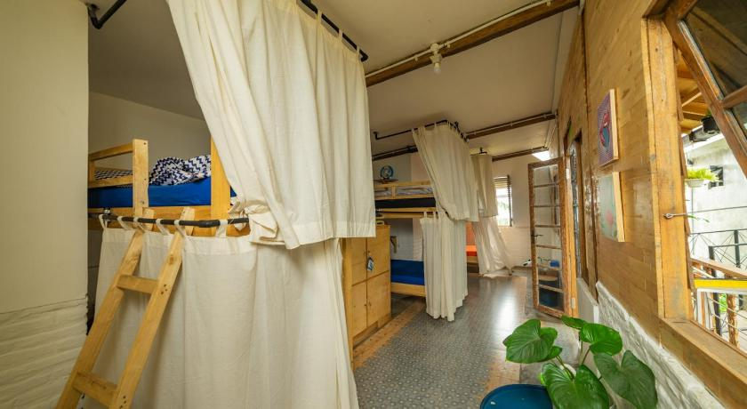 Bedroom 3, Happy House BnB Bromo backpacker, Probolinggo