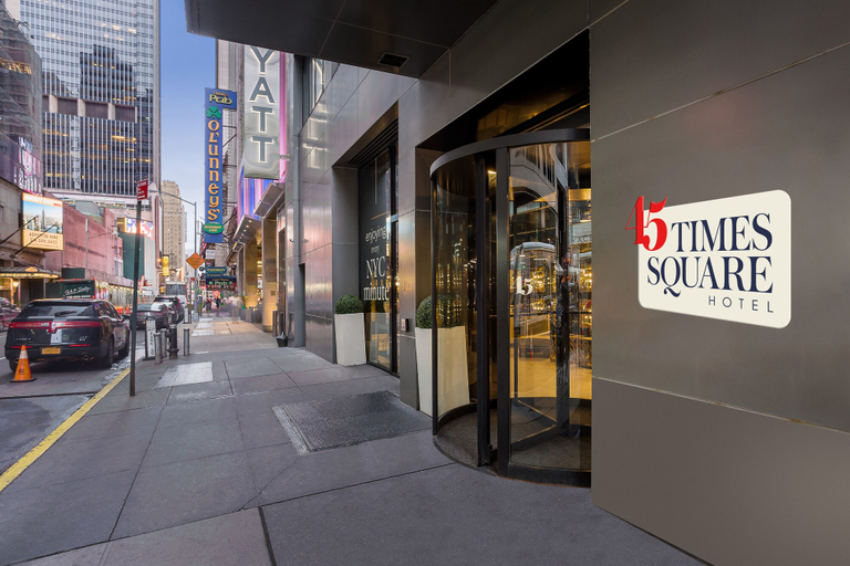 Others 2, 45 Times Square Hotel, New York