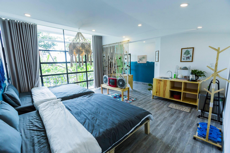 Bedroom 1, Whispering Pines (Quad Room) at Home De Su 2, Đà Lạt
