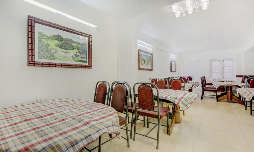 Food & Drinks 4, Treebo Atithi Bhavan, 1 Km From Ooty Lake, The Nilgiris