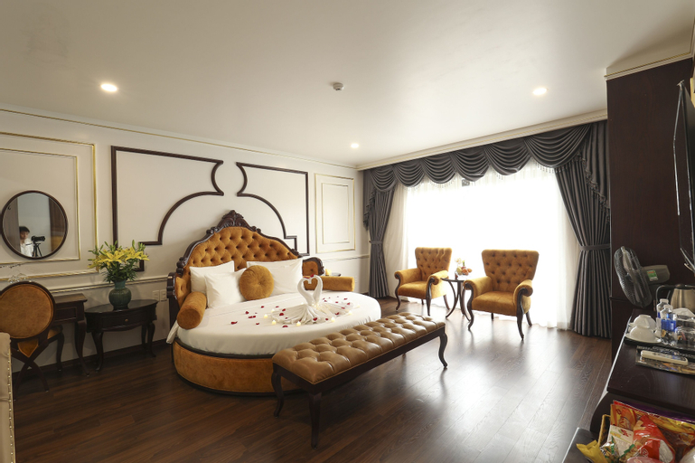 Royal Văn Phú Hotel, Hà Đông