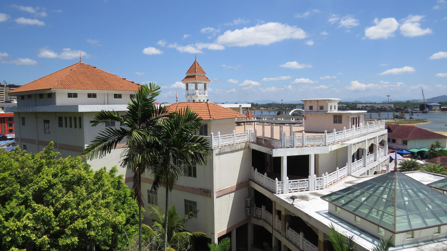 Nearby Landmark 4, Sakura Homestay, Kuala Terengganu with POOL, Kuala Terengganu