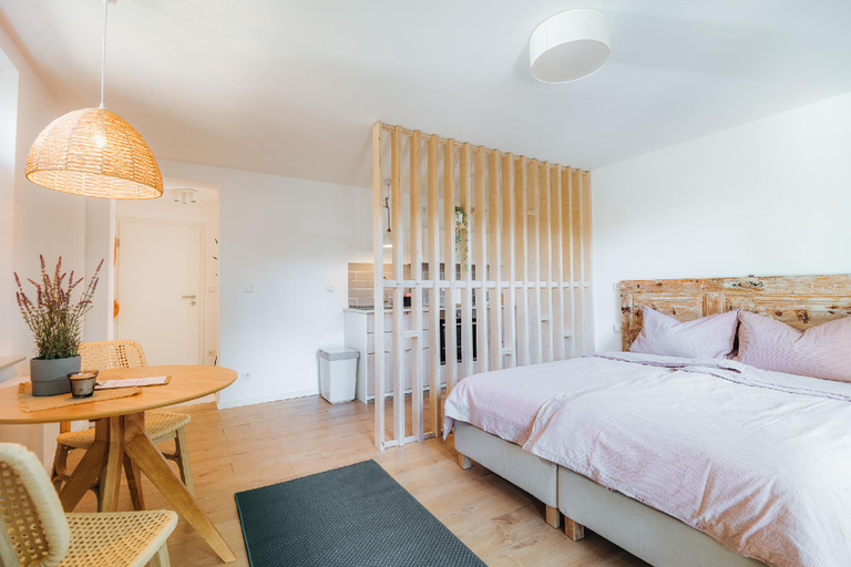 Bedroom 4, Apartments Kassebohmer Weg, Rostock