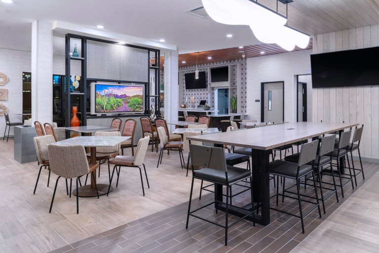 Food & Drinks 5, TownePlace by Marriott Suites Buckeye Verrado, Maricopa