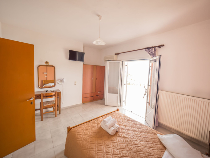 Bedroom 5, Harbour View - Oceanis Apartments, Ionian Islands