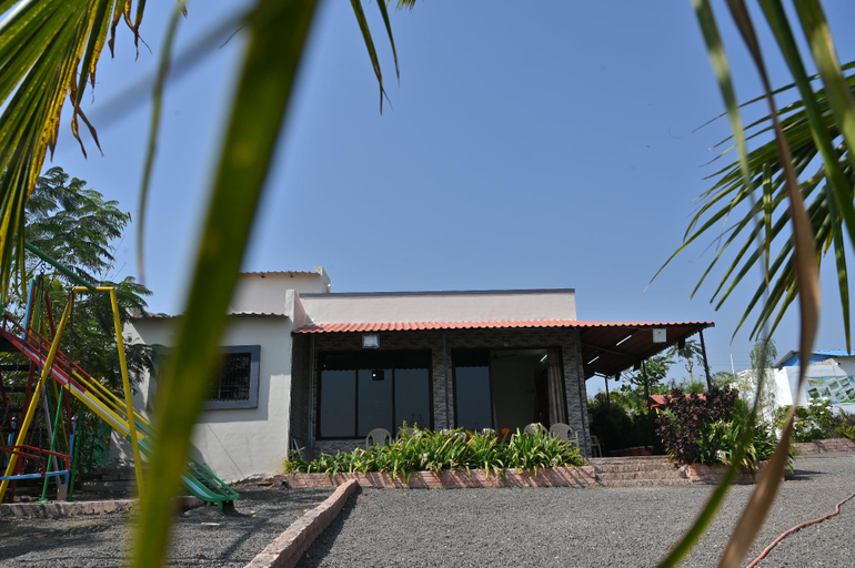 Others 3, Apna Farm House, Aurangabad