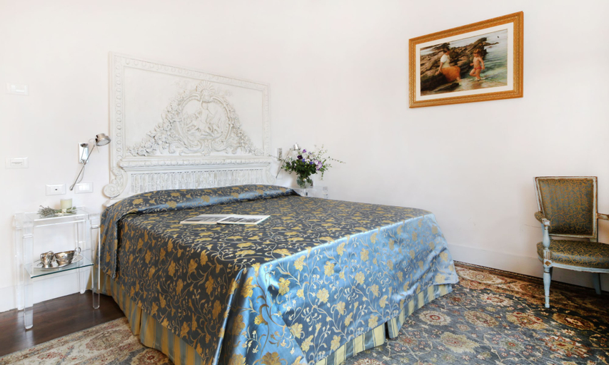 Bedroom 13