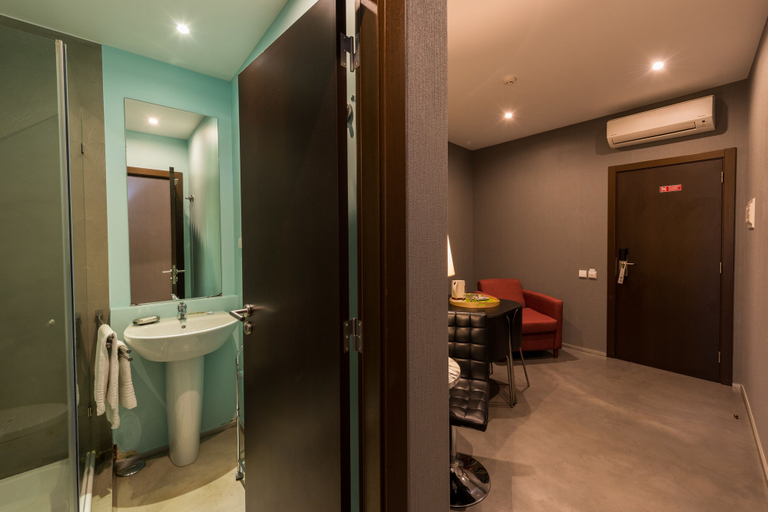Bathroom 4, Alfama - Lisbon Lounge Suites, Lisbon