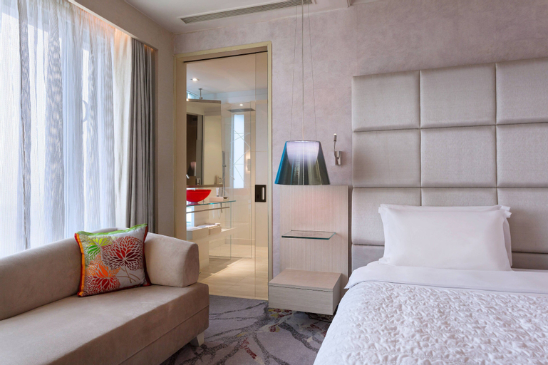 Bedroom 12