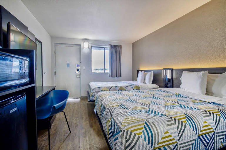 Bedroom 15