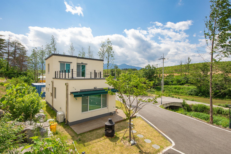 Others 3, Jangsa-dong Houses, Goseong