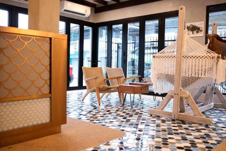 Public Area 3, Tali-Yailai Hostel, Sattahip