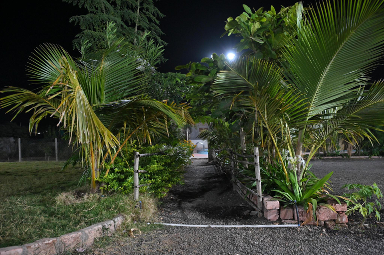 Others 2, Apna Farm House, Aurangabad