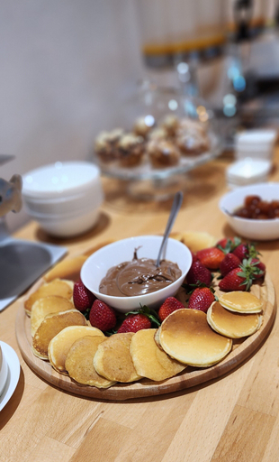 Food & Drinks, 3B Suites Boutique Hotel, Sarandës