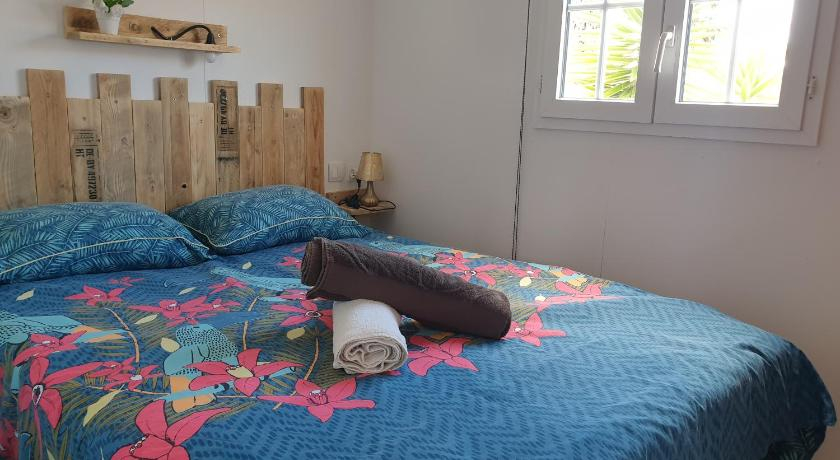 Bedroom 2, La Casa De Lylou location de bungalows, Figueira da Foz