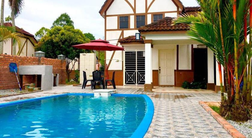 Sport & Beauty 5, Mirza Villa with private swimming pool, Alor Gajah