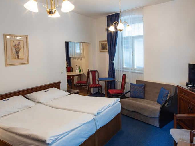 Bedroom 3, EA Apartmány Mozart, Karlovy Vary